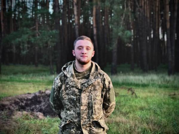«Гармата “CAESAR” під прицілом – виявлення місць запуску російських безпілотників» - командир гармати 16 «Гармата “CAESAR” під прицілом – виявлення місць запуску російських безпілотників» - командир гармати 16