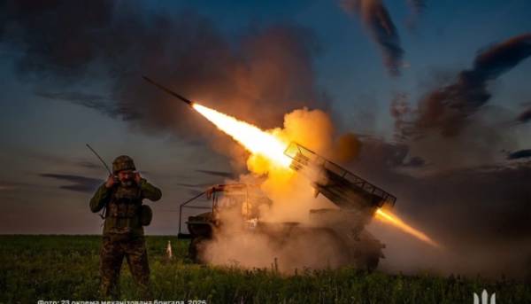 Російські загарбники ще сильніші, але у війні наближається поворотний момент – військовий експерт