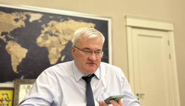 Сибіга зателефонував очільнику МЗС Ірану «для відвертої розмови»