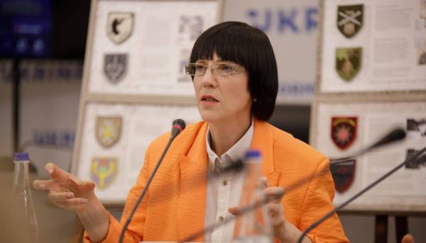 Найбільший вишитий шеврон "Битва за Київ" зафіксували в реєстрі рекордів України 16