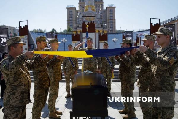 На згадку про колумбійського морського піхотинця Джан Себастьяна Рестрепо Мазо (позивний «Онікс») 11 На згадку про колумбійського морського піхотинця Джан Себастьяна Рестрепо Мазо (позивний «Онікс») 11