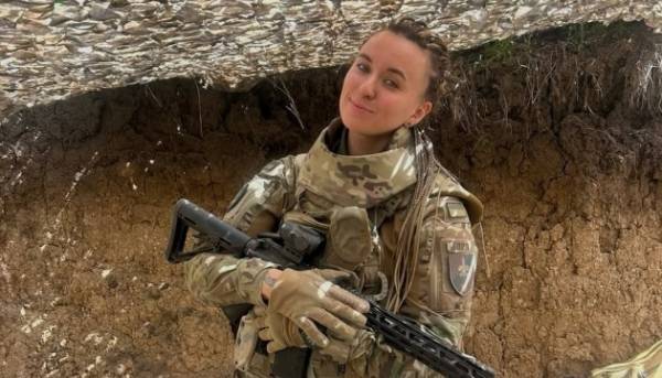 Головна 51 Ярина Чорногуз повідомила про вихід першої прозової книги, присвяченої жіночому бойовому досвіду.