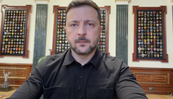 Саме в цю ніч висока вірогідність потужного нападу з боку росіян – Зеленський