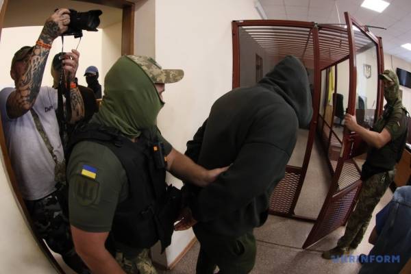 Суд ув'язнив ще одного підозрюваного у справі "Монако" – колишнього співробітника СБУ Жиковича. 12 Суд ув'язнив ще одного підозрюваного у справі "Монако" – колишнього співробітника СБУ Жиковича. 12