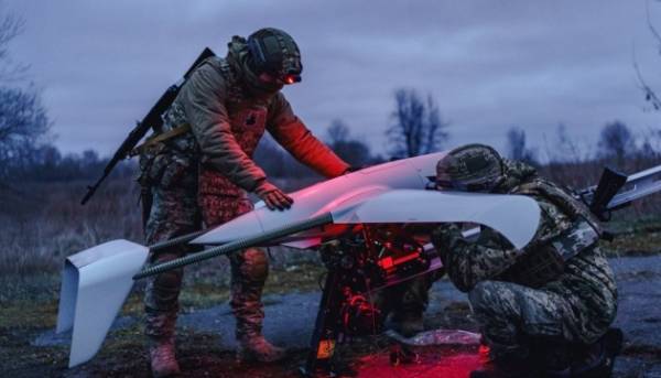 Безпілотні системи минулої ночі знеструмили дев’ять енергетичних об’єктів у Криму.