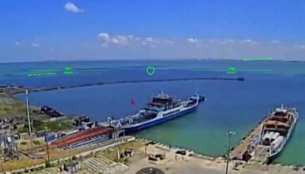 Головна 16 Безпілотні системи пошкодили три з п’яти поромів, які функціонували на Керченській переправі.