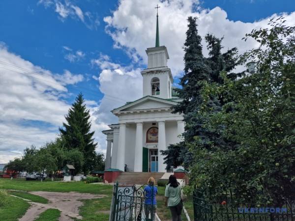 Гельмязів: між картою Гійома де Боплана та двотисячною банкнотою Нацбанку 26