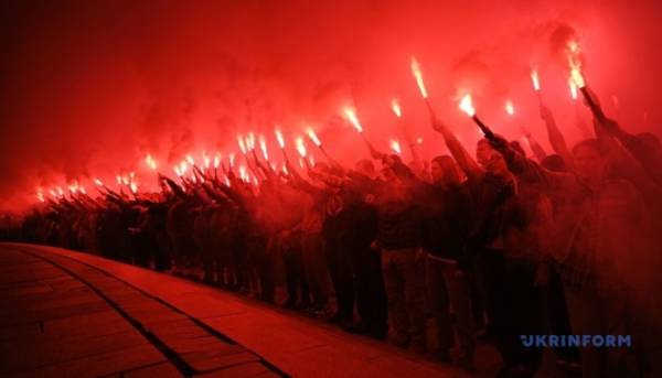 Трагічні події в Радушному, річниця теракту в Оленівці та сталевий "Фенікс" 11 Трагічні події в Радушному, річниця теракту в Оленівці та сталевий "Фенікс" 11