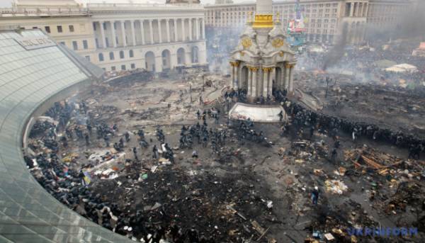 Від 7 до 10 років ув’язнення: колишній командир київського «Беркуту» та ще п’ятеро осіб, причетних до розгону Майдану, отримали вироки.