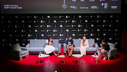 На кінофестивалі у Карлових Варах показали майбутній фільм Антоніо Лукіча «Screaming Girl». 13 На кінофестивалі у Карлових Варах показали майбутній фільм Антоніо Лукіча «Screaming Girl». 13