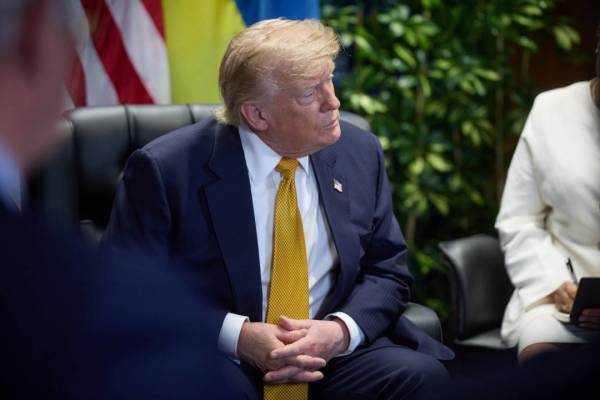 Зеленський — про зустріч із Трампом: Обговорили посилення протиповітряної оборони України та наближення миру 8 Зеленський — про зустріч із Трампом: Обговорили посилення протиповітряної оборони України та наближення миру 8