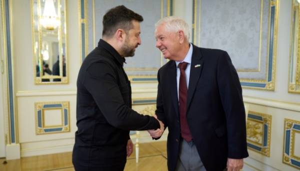Головна 28 Володимир Зеленський провів зустріч із сенатором Гремом