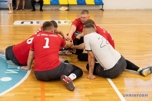 Головне — переконати ветерана, щоб він хоча б один раз відвідав тренування 33