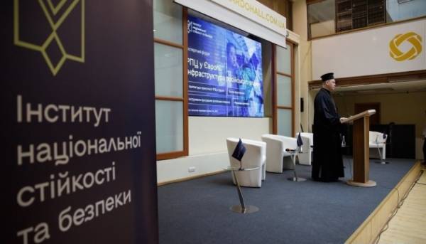 Головна 37 РПЦ в Європі вдає, що є українською церквою, аби впливати…