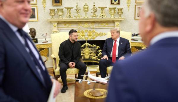Зеленський провів переговори з Трампом щодо виготовлення перехоплювачів для систем Patriot.