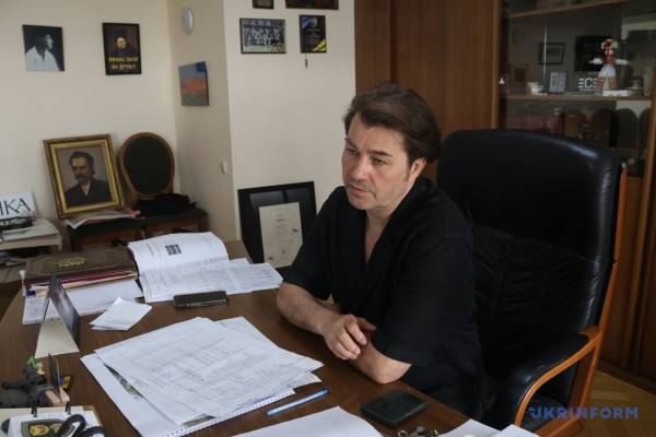 Маріуполь перевтілюється на Ітаку у виставі «Одіссея. Меотида» за постановкою Івана Уривського. 16 Маріуполь перевтілюється на Ітаку у виставі «Одіссея. Меотида» за постановкою Івана Уривського. 16