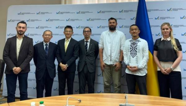 Україна та JICA планують заснувати мережу для аналізу ґрунтів після операцій з розмінування 7 Україна та JICA планують заснувати мережу для аналізу ґрунтів після операцій з розмінування 7