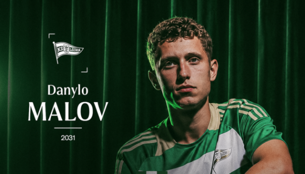 Головна 55 Футболіст збірної України U19 Данило Малов підписав контракт…