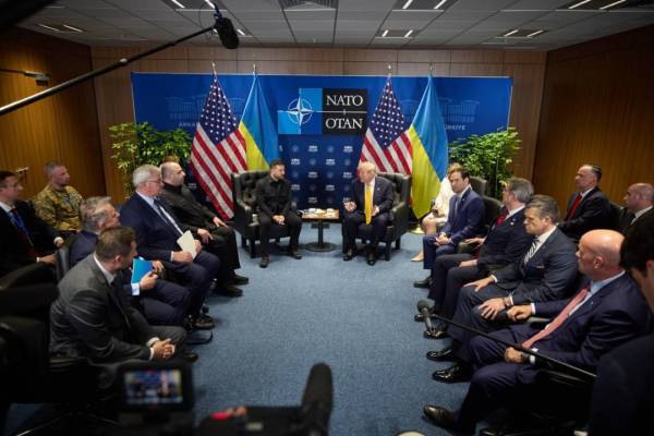 Зеленський — про зустріч із Трампом: Обговорили посилення протиповітряної оборони України та наближення миру 6 Зеленський — про зустріч із Трампом: Обговорили посилення протиповітряної оборони України та наближення миру 6