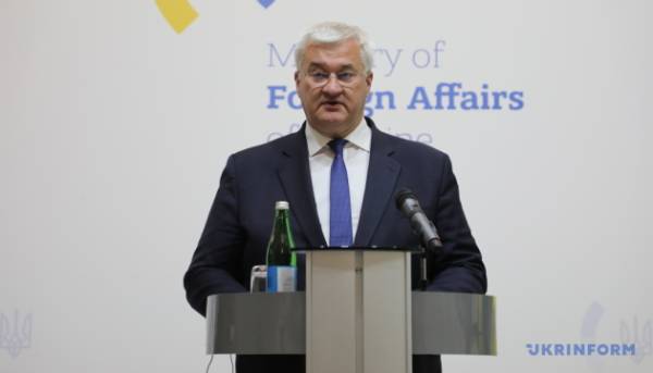 Головна 30 Сібіга привітав Сполучені Штати з Днем незалежності