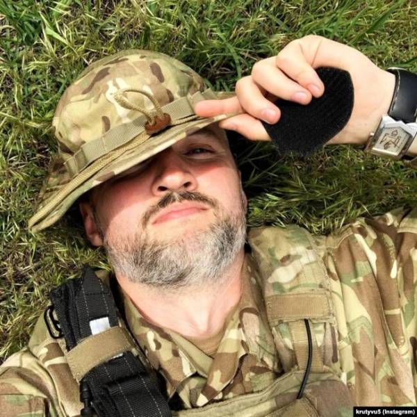 У пам’ять про аеророзвідника та геймдизайнера Володимира Єжова (позивний «Вус») 11 У пам’ять про аеророзвідника та геймдизайнера Володимира Єжова (позивний «Вус») 11