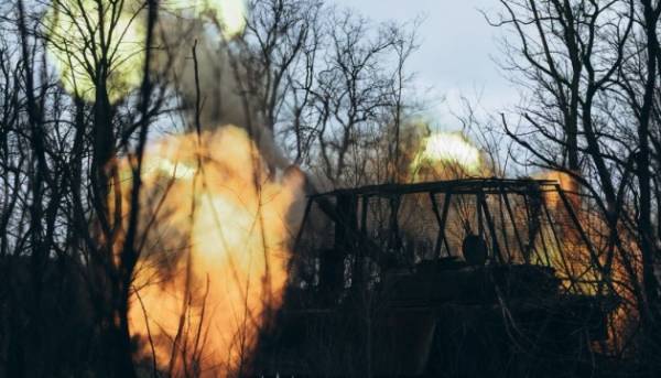 Російські сили посилюють наступальні операції на Донеччині, прагнучи досягти Добропілля.