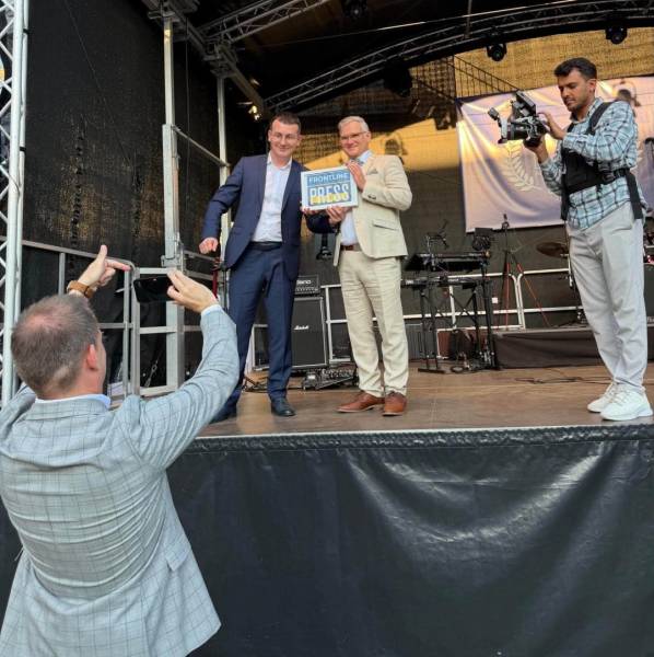 Глава Національної спілки журналістів України в Мюнхені висловив вдячність німецьким медійникам за допомогу українським журналістам. 4
