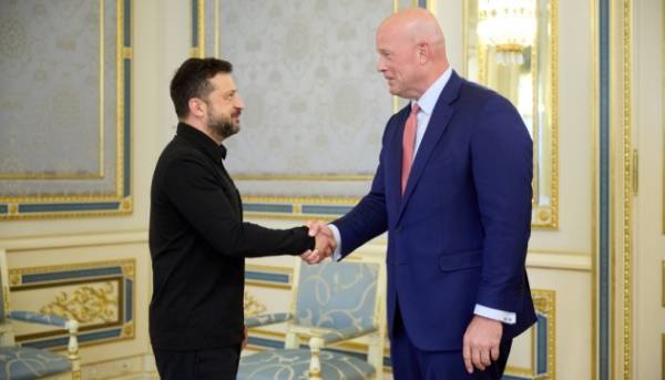 Зеленський провів зустріч з послом США при НАТО Вітакером: обговорили дрони та ракети для Patriot