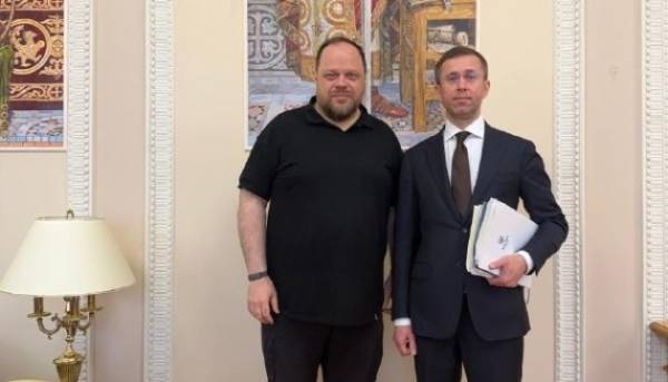 Корецький провів зустріч із Стефанчуком: Відновлюємо діяльність Ради коаліції