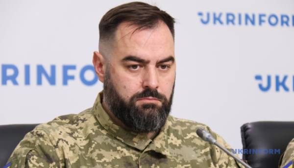 Українські фахівці з реабілітації готові ділитися досвідом з іноземними колегами щодо роботи з травмами, отриманими в бойових умовах, – капітан медичної служби. 7 Українські фахівці з реабілітації готові ділитися досвідом з іноземними колегами щодо роботи з травмами, отриманими в бойових умовах, – капітан медичної служби. 7