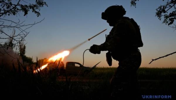 Головна 23 За минулу добу на фронті відбулося 283 бойових зіткнення, найбільша кількість з яких зафіксована на Костянтинівському напрямку.