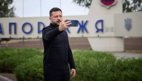 Український лідер запевнив, що переговори з американськими партнерами щодо встановлення миру тривають. 15 Український лідер запевнив, що переговори з американськими партнерами щодо встановлення миру тривають. 15