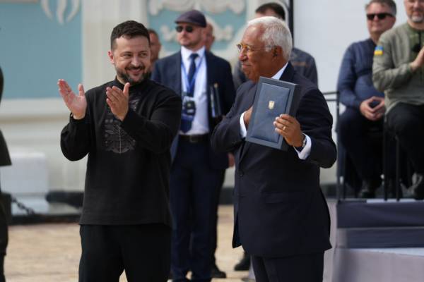 ЄС пришвидшує виділення кредиту для України з метою підтримки протиповітряної оборони та енергетичного сектору, як повідомив Кошта. 12 ЄС пришвидшує виділення кредиту для України з метою підтримки протиповітряної оборони та енергетичного сектору, як повідомив Кошта. 12