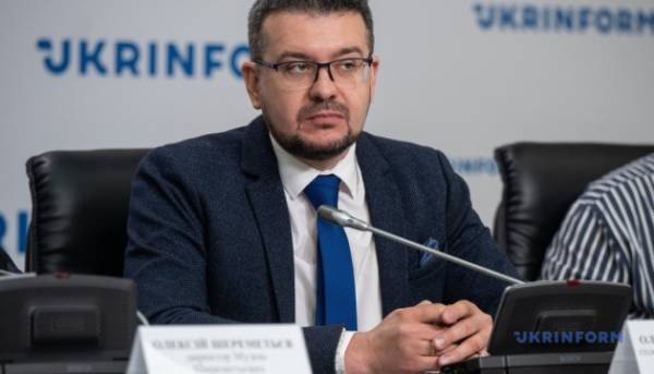 Інститут національної пам'яті готує ритуал прощання зі старими прапорами 1 Інститут національної пам'яті готує ритуал прощання зі старими прапорами 1