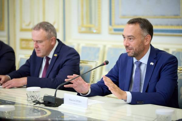 Президент Зеленський та міністр закордонних справ Бельгії обговорили можливі терміни укладання угоди щодо дронів 8 Президент Зеленський та міністр закордонних справ Бельгії обговорили можливі терміни укладання угоди щодо дронів 8