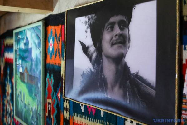 Іван Миколайчук: Опір через мову, музику та заклики до роздумів 30
