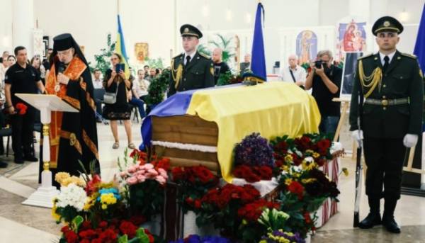 Буданов: Коновальця перепоховають на меморіальному цвинтарі, а пізніше – в національному пантеоні