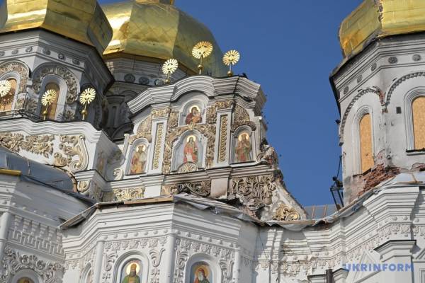 Як зробити з Києво-Печерської лаври український Ватикан 13 Як зробити з Києво-Печерської лаври український Ватикан 13