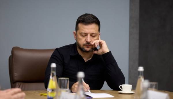 Глава держави на передовій провів нараду щодо безпеки: пріоритет – фактична ситуація на лінії зіткнення