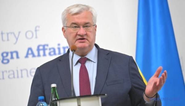 Сибіга розкритикував візит Путіна на Ітуруп та висловив солідарність України з Японією.