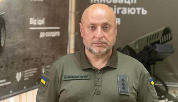 Українські захисники вже придбали кореговані авіаційні бомби «Вирівнювач», і наразі в Україні ведеться розробка близько десяти нових подібних зразків.