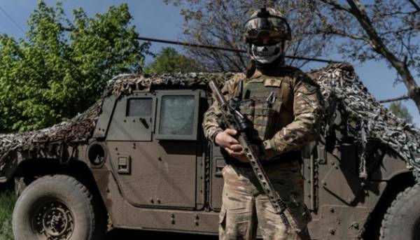 З'явилася книга від командира знаменитого підрозділу "Бахмутські привиди: свідчення снайпера" 15 З'явилася книга від командира знаменитого підрозділу "Бахмутські привиди: свідчення снайпера" 15