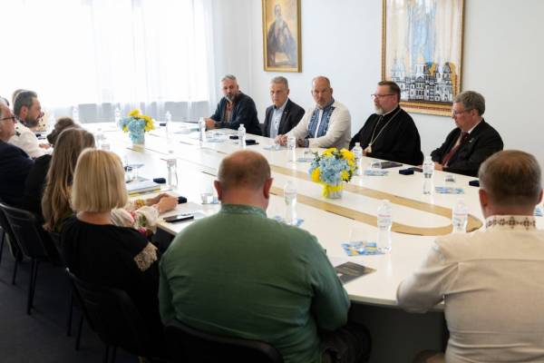 Глава УГКЦ на зустрічі зі Світовим конгресом українців підкреслив значущість загальнонаціональної згуртованості 8
