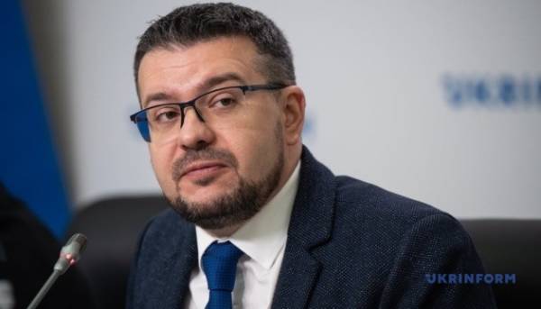 Спеціальна комісія в Інституті національної пам'яті працює над розробкою Національного пантеону - Алфьоров 3 Спеціальна комісія в Інституті національної пам'яті працює над розробкою Національного пантеону - Алфьоров 3