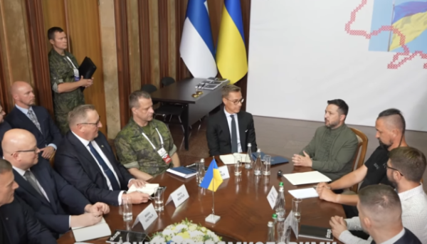 Фінляндія виготовлятиме безпілотники для потреб України та Європи – Зеленський 8