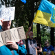 Біля Ради триває мітинг на підтримку повернення Федорова до Міністерства оборони. 24 Біля Ради триває мітинг на підтримку повернення Федорова до Міністерства оборони. 24