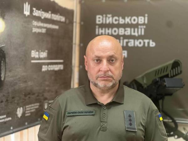 БРДМ-2 пройшла модернізацію: деталі про дистанційне керування на відстань до 1000 км від ЗСУ. 4 БРДМ-2 пройшла модернізацію: деталі про дистанційне керування на відстань до 1000 км від ЗСУ. 4