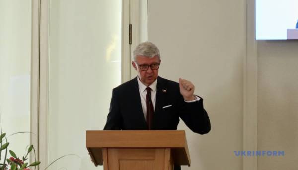 Чехія вважає Україну перспективним напрямком для економічного партнерства. 15 Чехія вважає Україну перспективним напрямком для економічного партнерства. 15