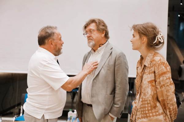 Директор з мистецтва американського The Public Theater побував у Театрі на Подолі 7 Директор з мистецтва американського The Public Theater побував у Театрі на Подолі 7
