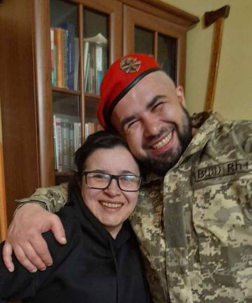 На згадку про старшого сержанта, навідника Романа Довгалюка (позивний «Бурий») 19 На згадку про старшого сержанта, навідника Романа Довгалюка (позивний «Бурий») 19